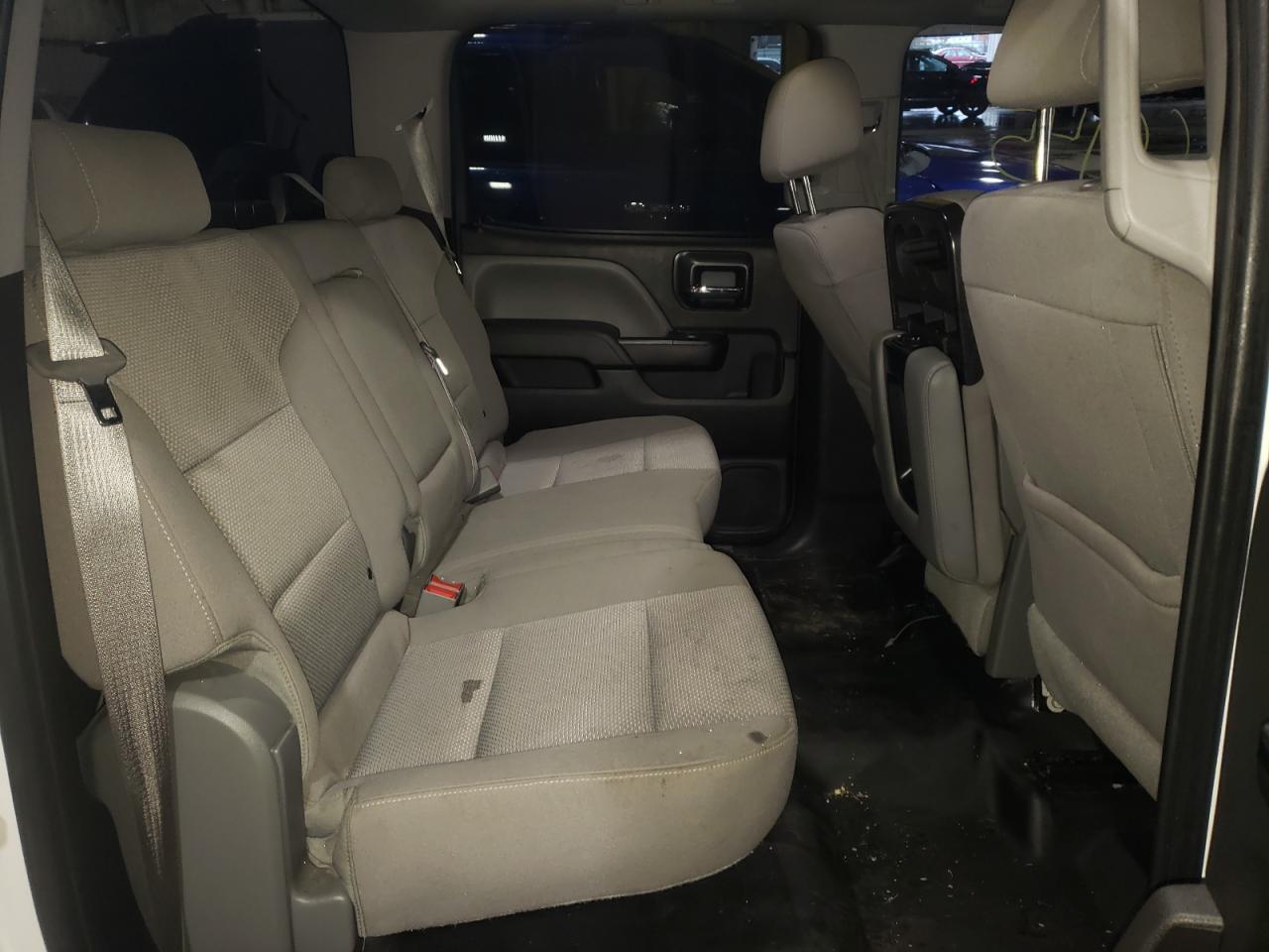 Photo 6 from auction – 2016 CHEVROLET SILVERADO with VIN 3GCUKNEH2GG155937