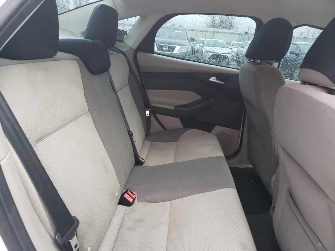 Photo 6 from auction – 2013 FORD FOCUS SE with VIN 1FADP3F26DL253244