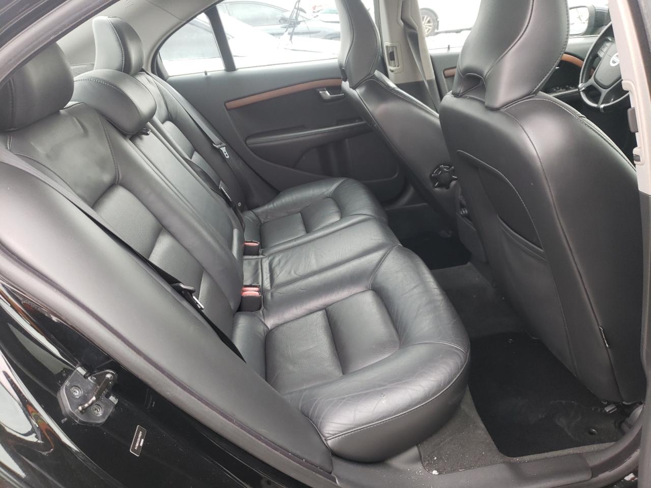 Photo 6 from auction – 2010 VOLVO S80 3.2 with VIN YV1982AS3A1115211