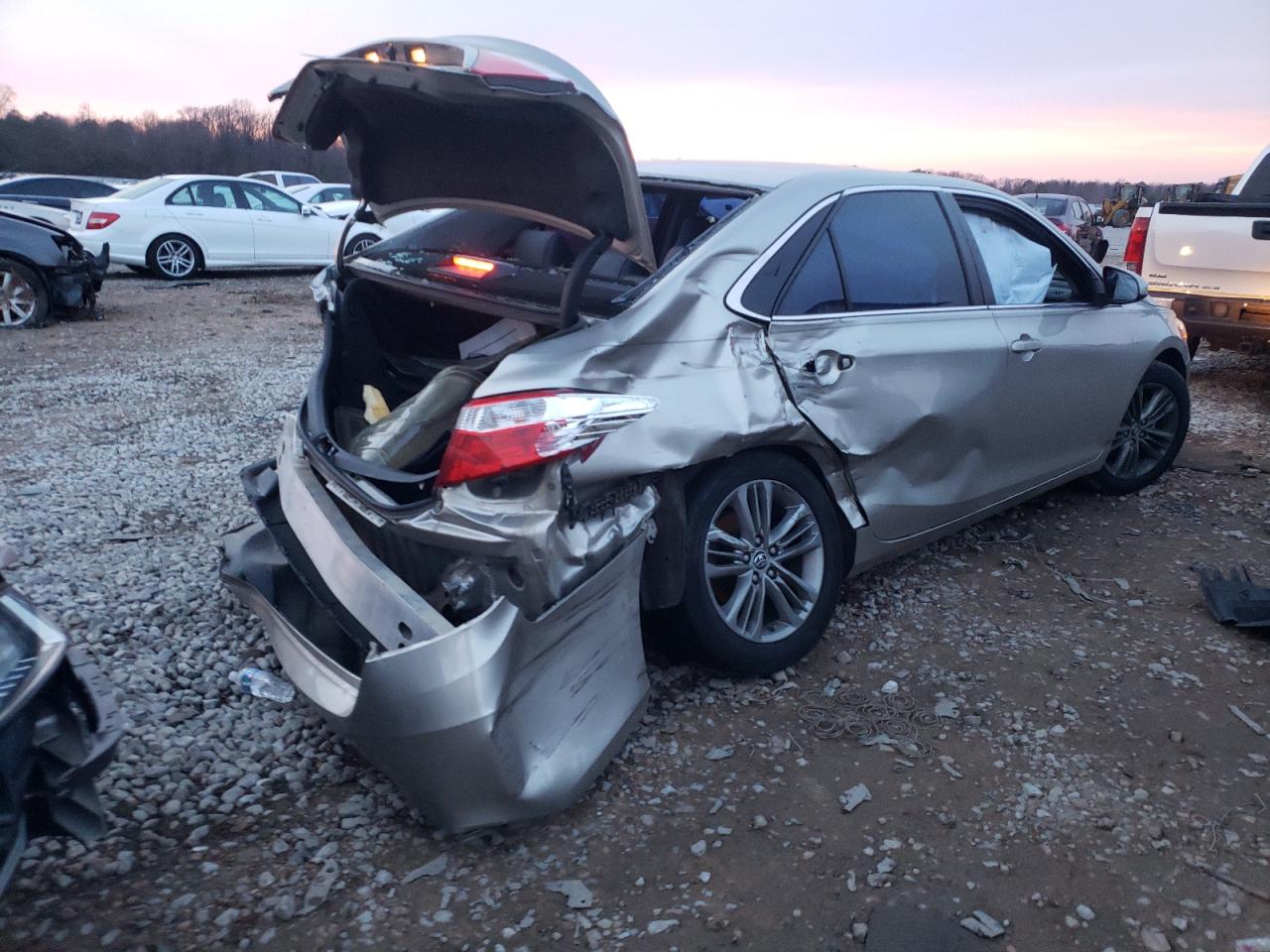 Photo 4 from auction – 2016 TOYOTA CAMRY LE with VIN 4T1BF1FK2GU150146