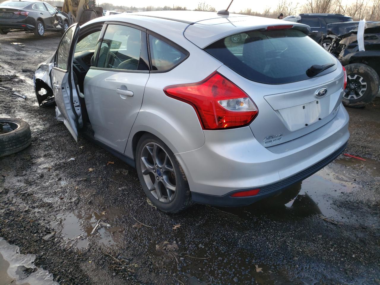Photo 3 from auction – 2013 FORD FOCUS SE with VIN 1FADP3K24DL175942