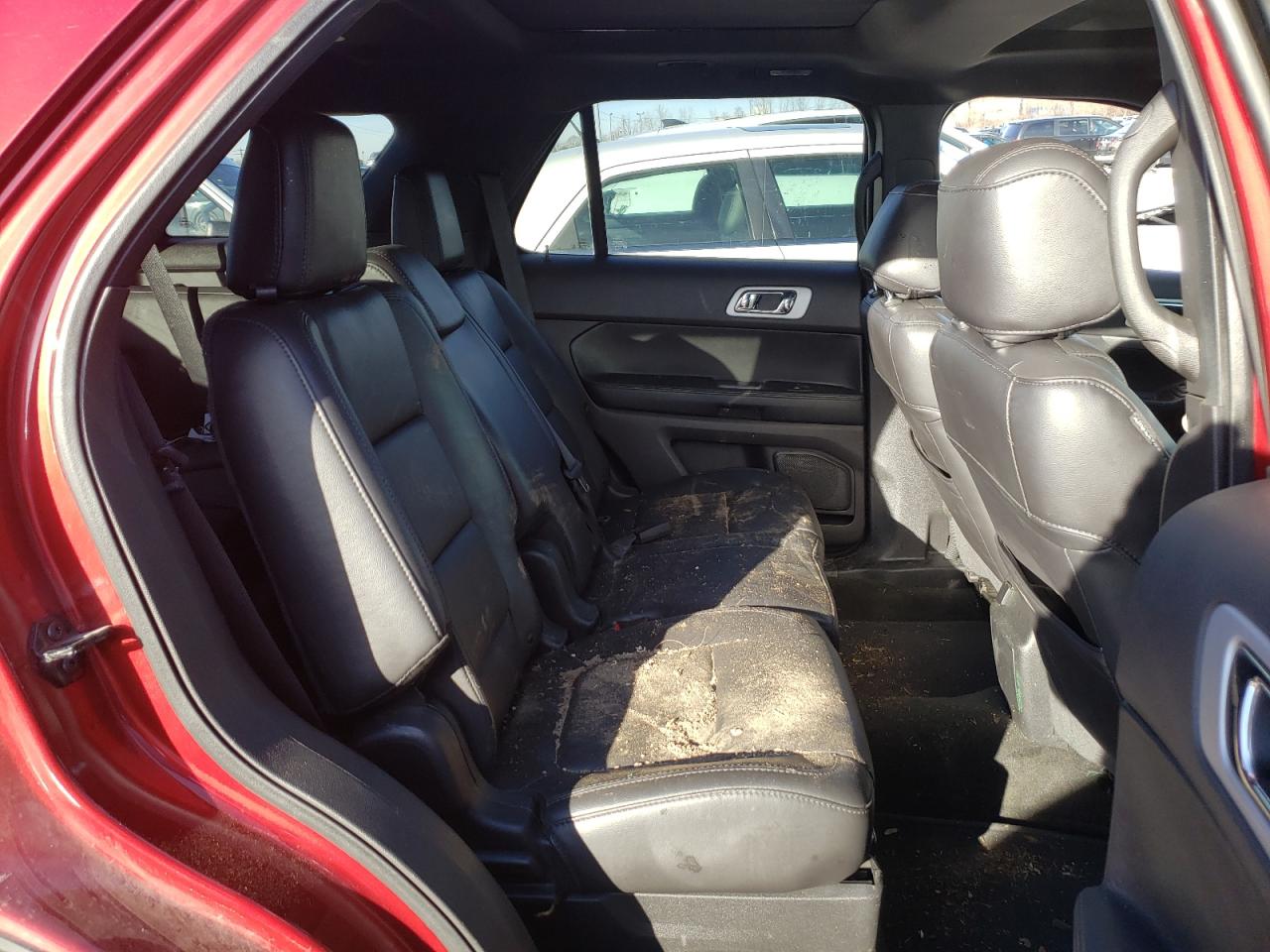 Photo 6 from auction – 2015 FORD EXPLORER X with VIN 1FM5K8D88FGB23359