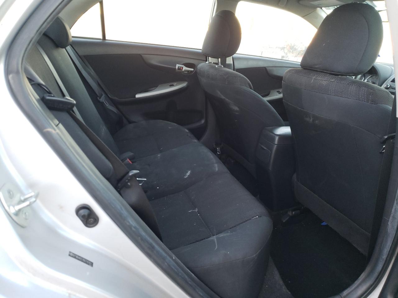 Photo 6 from auction – 2011 TOYOTA COROLLA BA with VIN 2T1BU4EE7BC712121