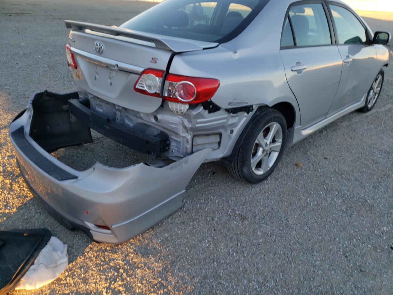 Photo 4 from auction – 2011 TOYOTA COROLLA BA with VIN 2T1BU4EE7BC712121