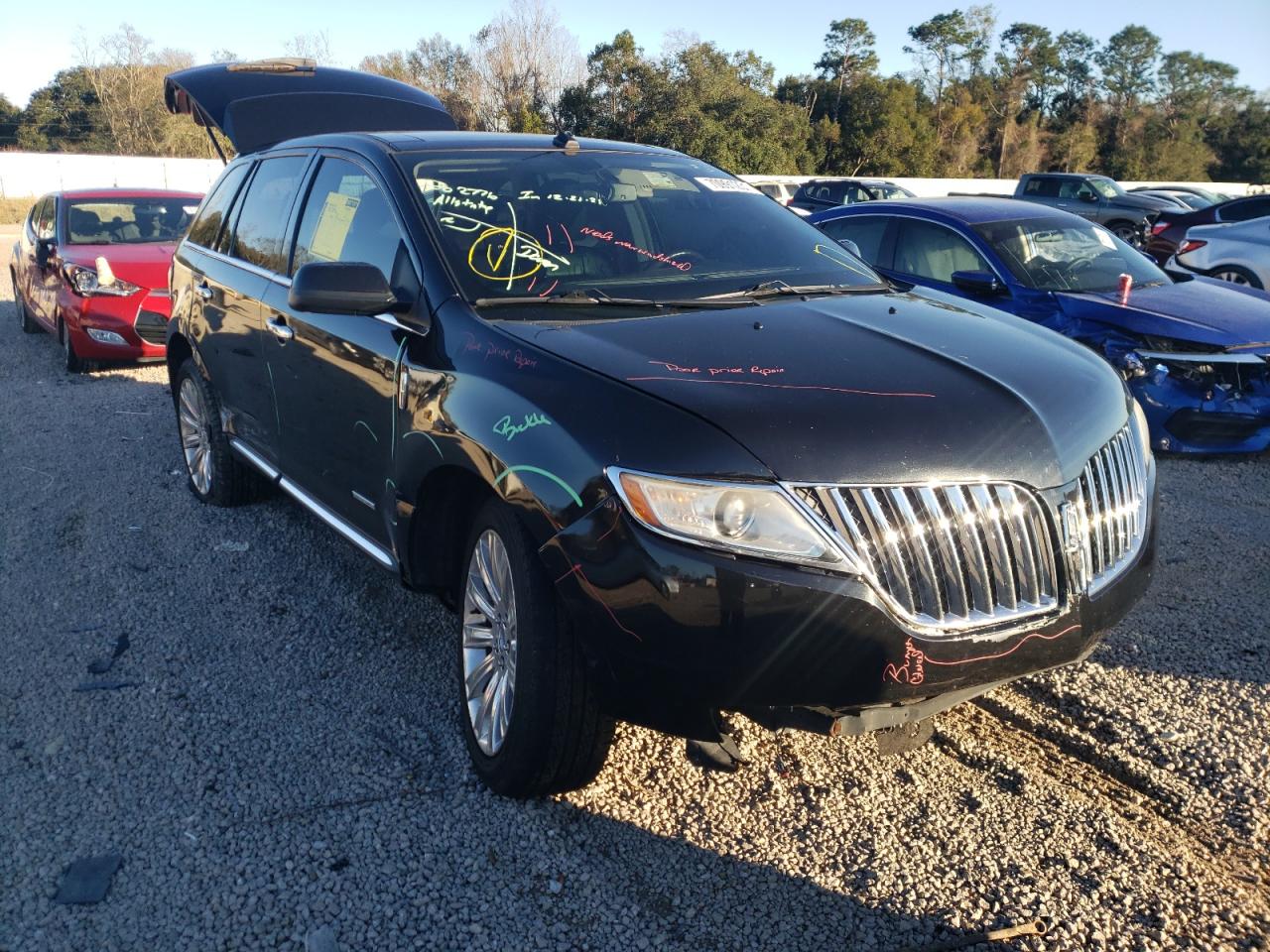 LINCOLN MKX 2011 with VIN 2LMDJ6JK5BBJ20993 - Photo from auction