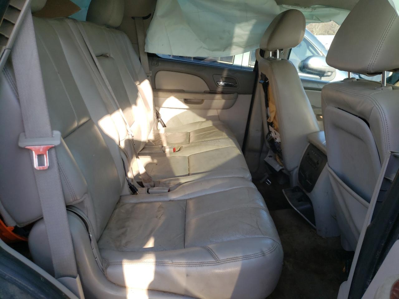 Photo 6 from auction – 2012 CHEVROLET TAHOE C150 with VIN 1GNSCBE03CR137655