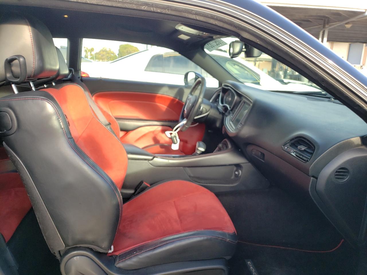 Photo 5 from auction – 2015 DODGE CHALLENGER with VIN 2C3CDZFJXFH787683