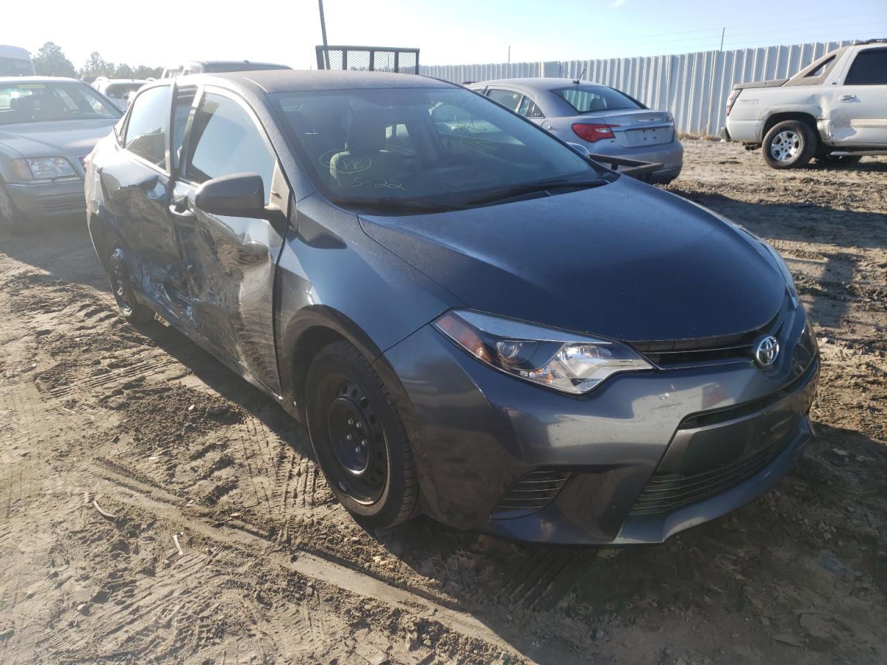 TOYOTA COROLLA L 2015 with VIN 2T1BURHE3FC481183 - Photo from auction