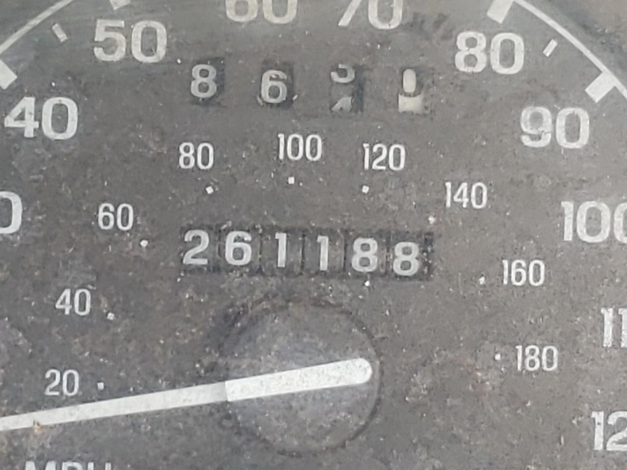 Photo 8 from auction – 2000 FORD RANGER with VIN 1FTYR10C3YPB22024
