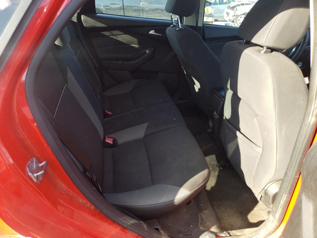 Photo 6 from auction – 2013 FORD FOCUS SE with VIN 1FADP3K27DL336283