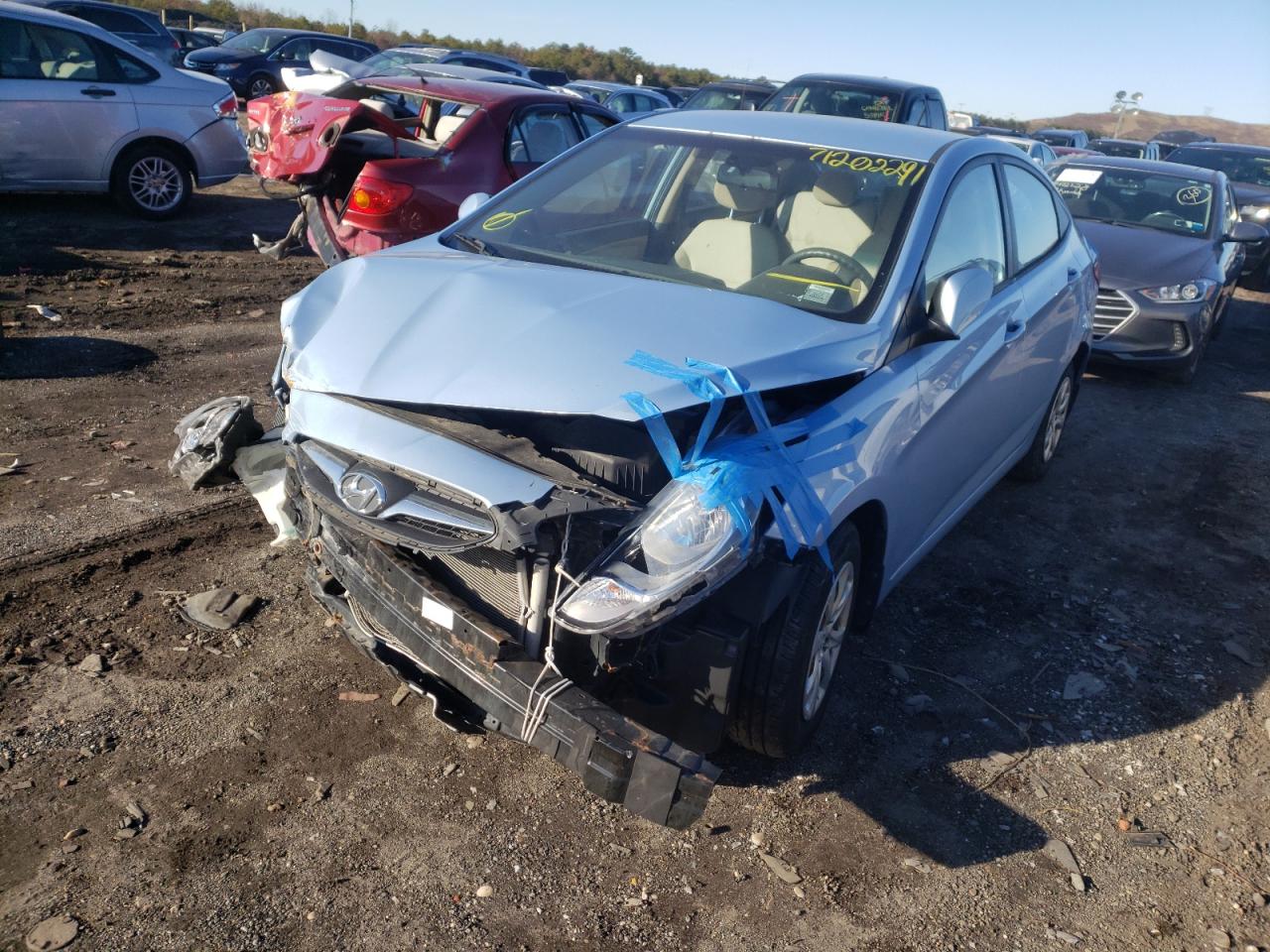 Photo 2 from auction – 2012 HYUNDAI ACCENT GLS with VIN KMHCT4AE0CU158269
