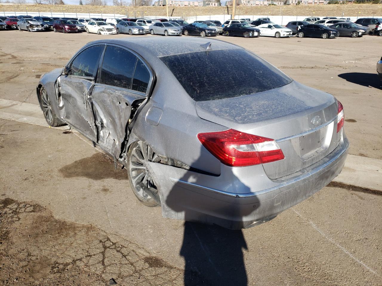 Photo 3 from auction – 2012 HYUNDAI GENESIS 5. with VIN KMHGC4DH2CU158376
