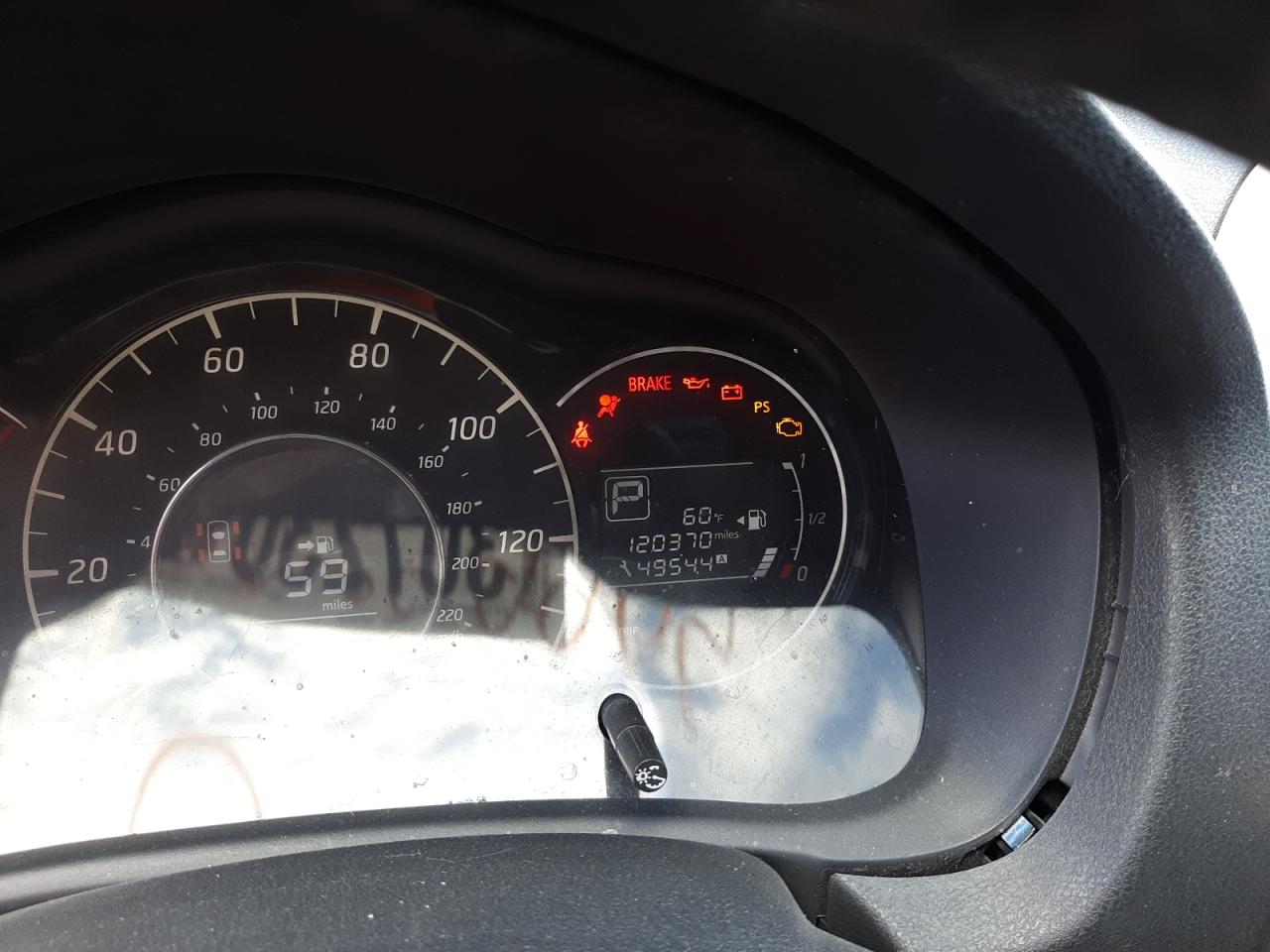 Photo 8 from auction – 2015 NISSAN VERSA NOTE with VIN 3N1CE2CP4FL369039