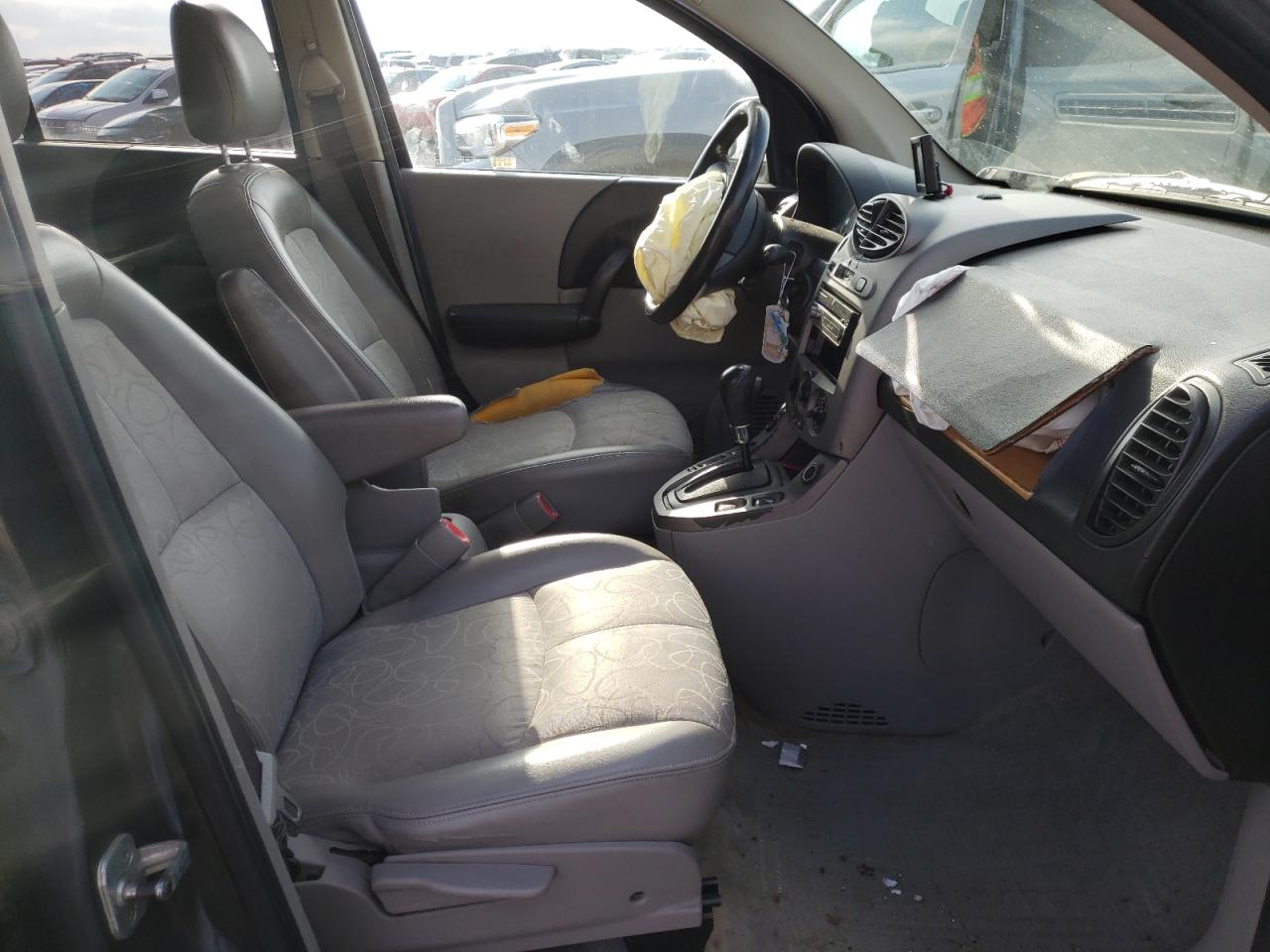 Photo 5 from auction – 2004 SATURN VUE with VIN 5GZCZ53484S836372