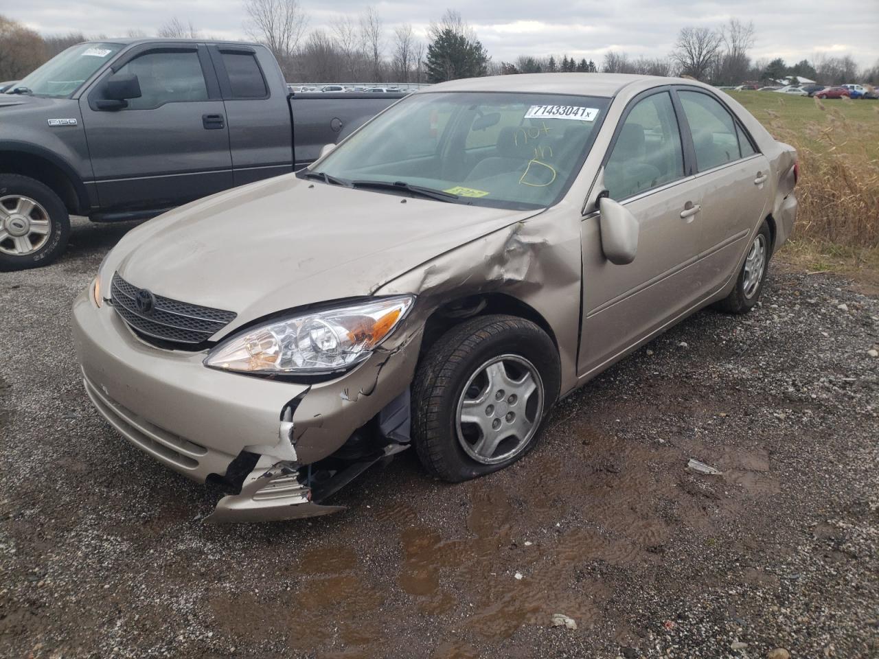 Photo 2 from auction – 2002 TOYOTA CAMRY LE with VIN 4T1BF32K62U017447