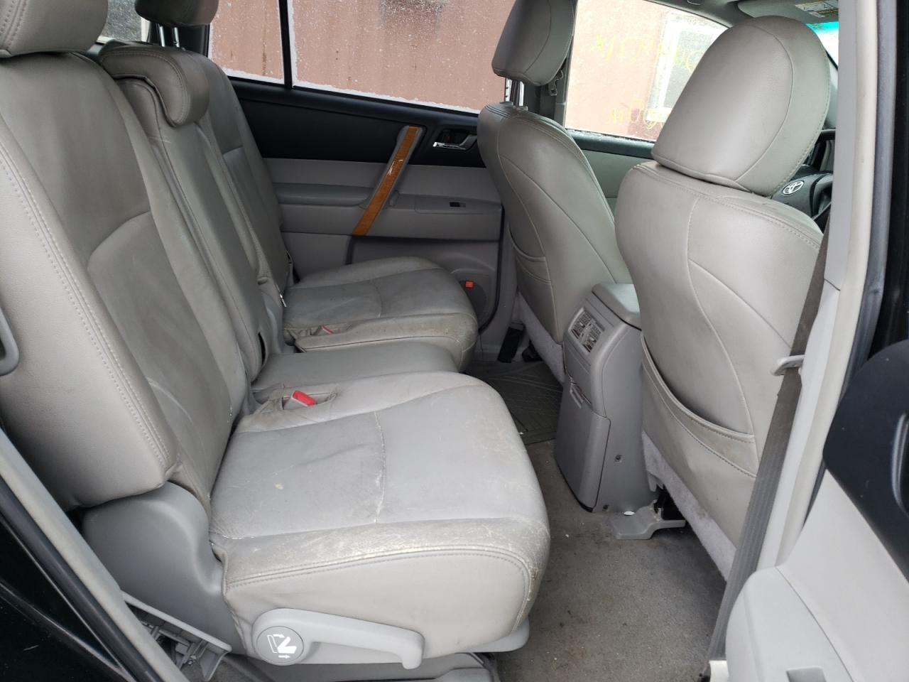 Photo 6 from auction – 2008 TOYOTA HIGHLANDER with VIN JTEES41A982079520