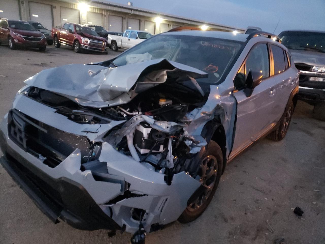 Photo 2 from auction – 2021 SUBARU CROSSTREK with VIN JF2GTHRC2MH346593