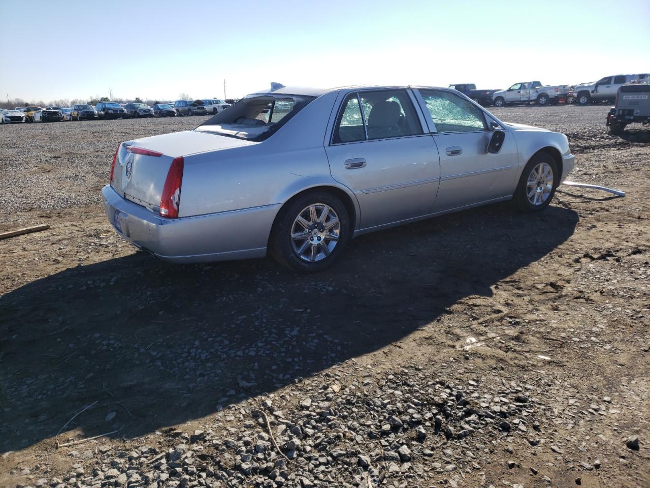 Photo 4 from auction – 2009 CADILLAC DTS with VIN 1G6KD57Y19U146163