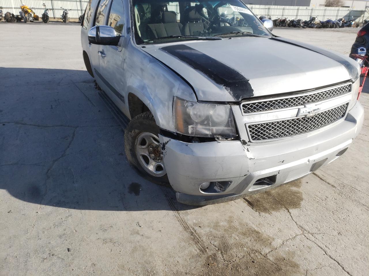 Photo 9 from auction – 2011 CHEVROLET TAHOE C150 with VIN 1GNSCAE08BR171552