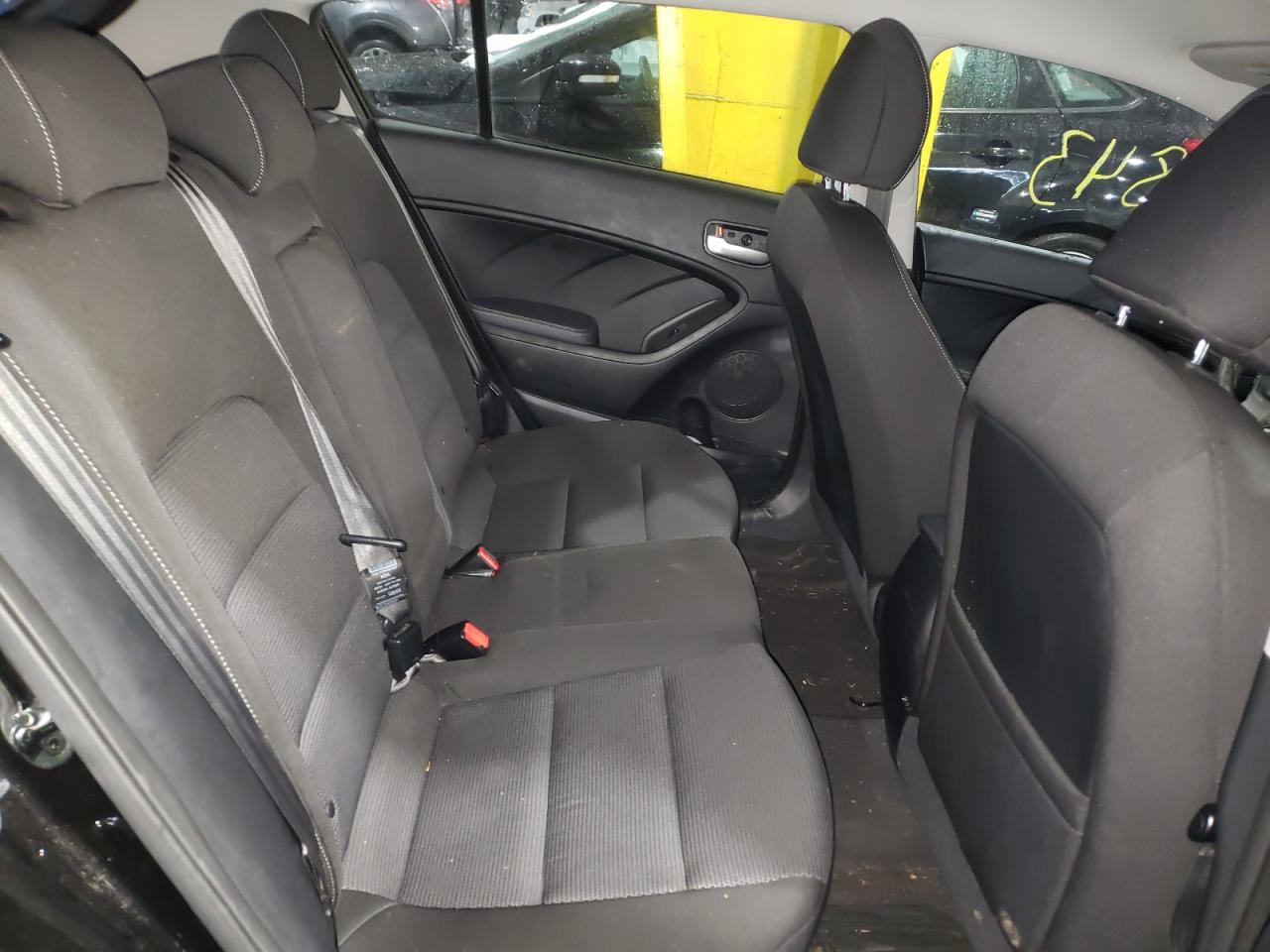 Photo 6 from auction – 2018 KIA FORTE LX with VIN KNAFK5A85J5772792