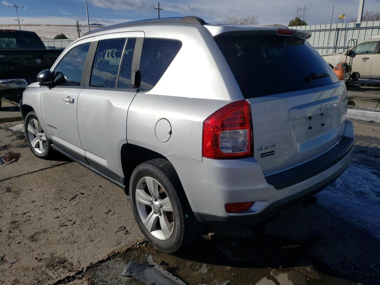 Photo 3 from auction – 2013 JEEP COMPASS SP with VIN 1C4NJDBB1DD190057