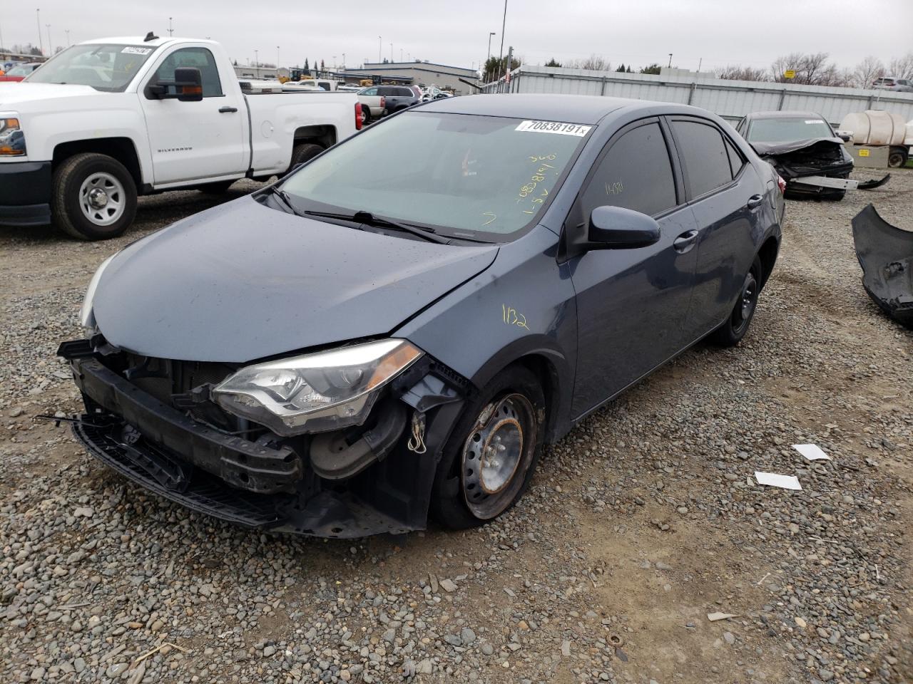 Photo 2 from auction – 2015 TOYOTA COROLLA L with VIN 2T1BURHEXFC258011