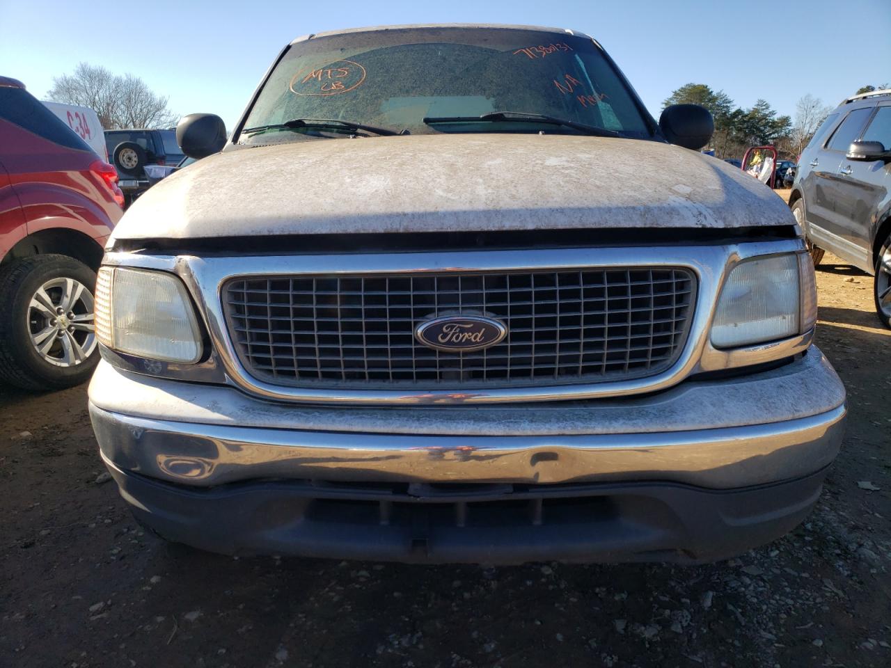 Photo 9 from auction – 2001 FORD EXPEDITION with VIN 1FMRU15WX1LB59828