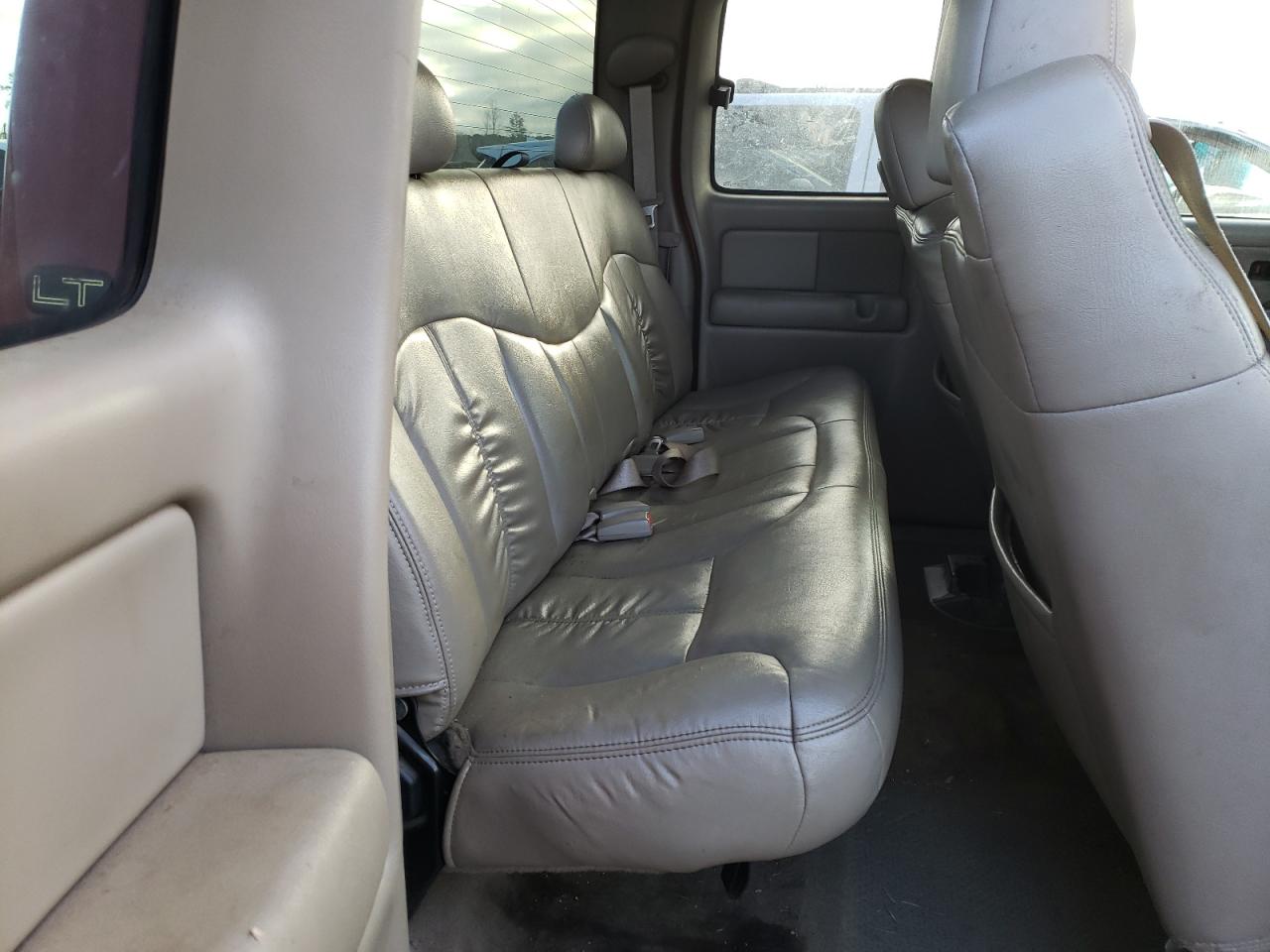 Photo 6 from auction – 2002 CHEVROLET SILVERADO with VIN 1GCEK19T02E174336
