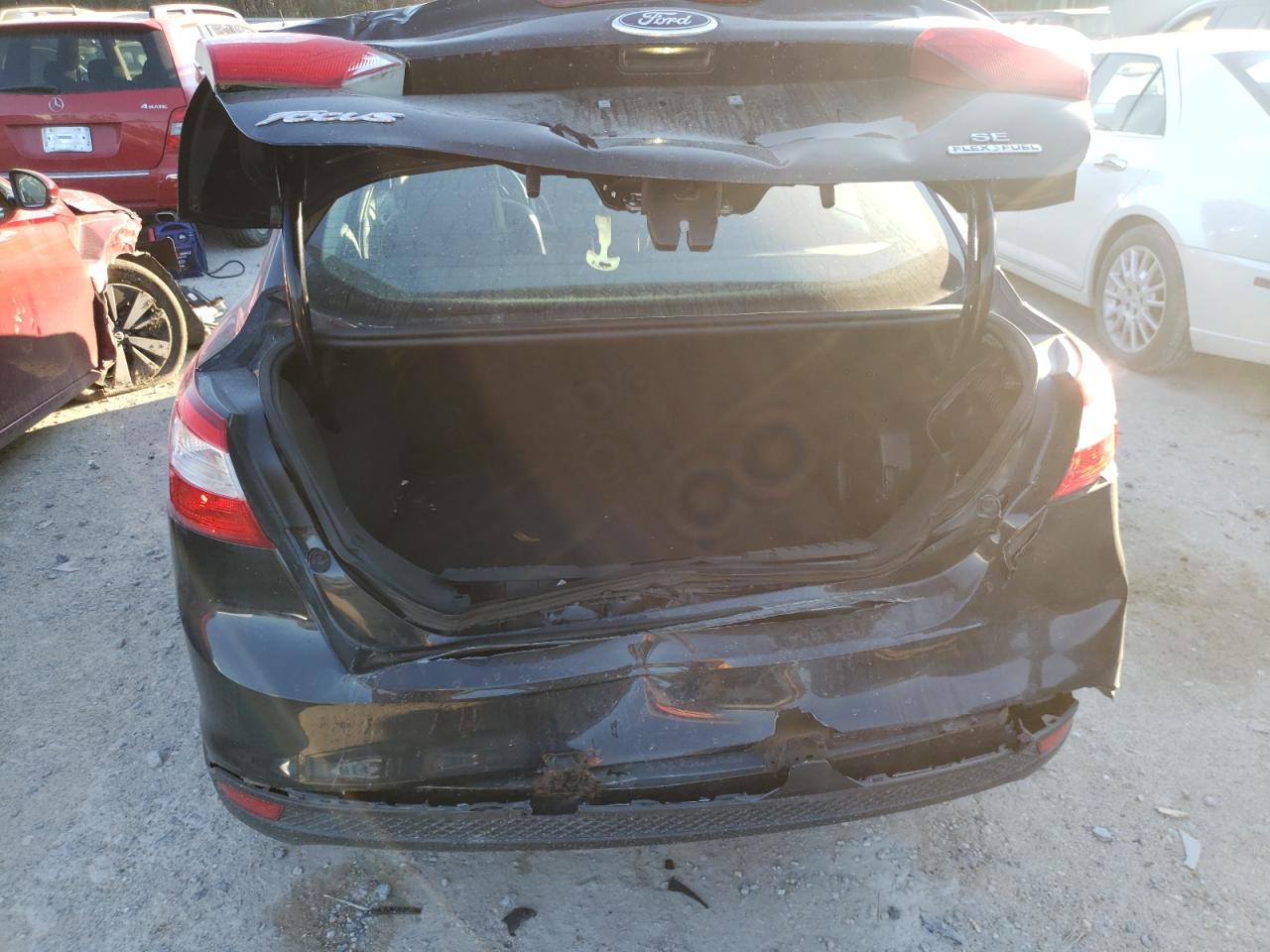 Photo 9 from auction – 2013 FORD FOCUS SE with VIN 1FADP3F28DL129864