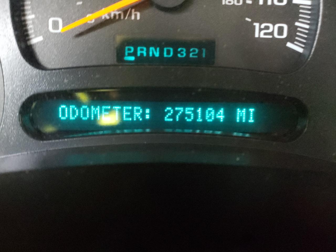 Photo 8 from auction – 2004 CHEVROLET SILVERADO with VIN 1GCHC23U54F161631