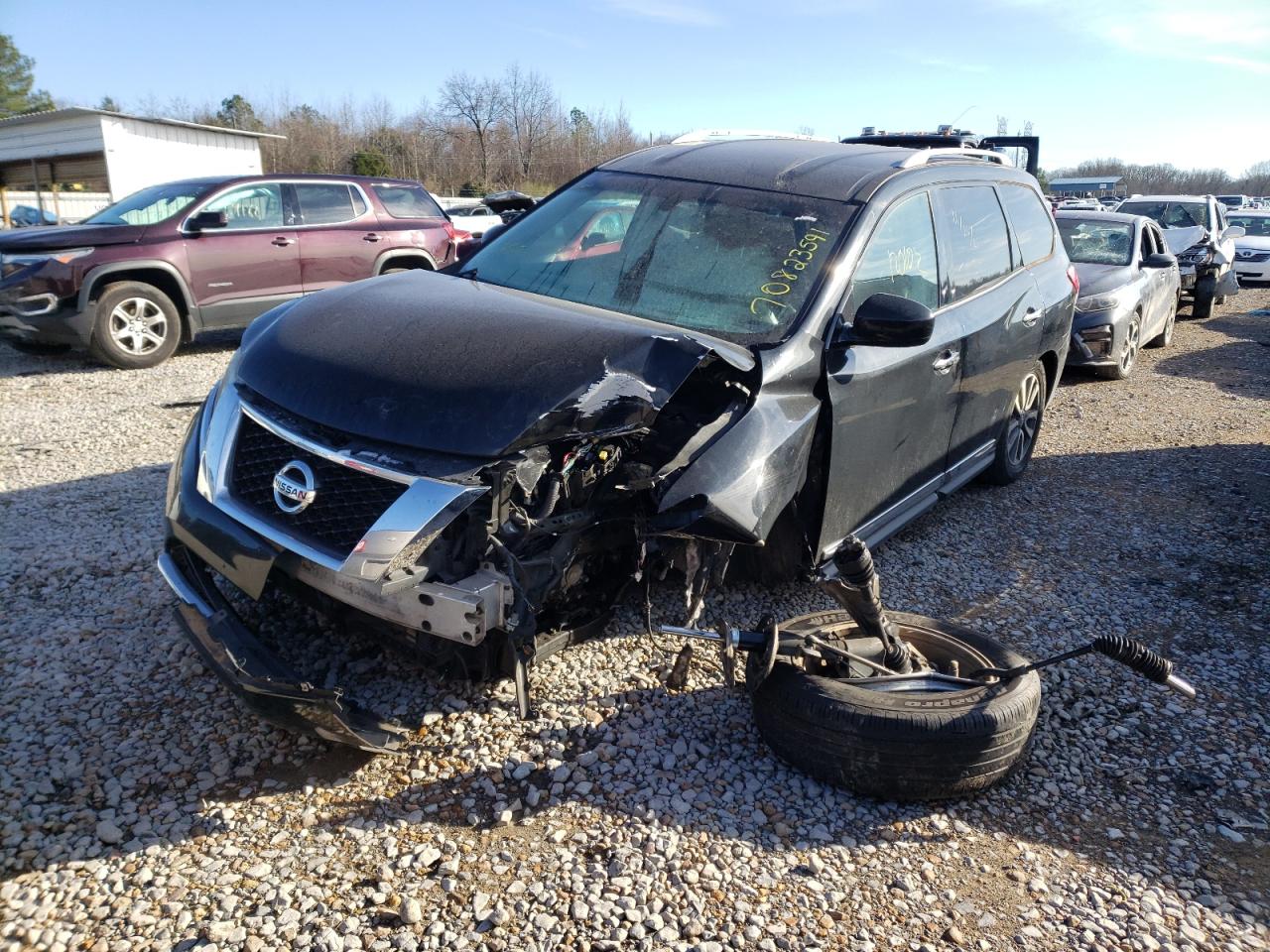 Photo 2 from auction – 2013 NISSAN PATHFINDER with VIN 5N1AR2MN5DC633816