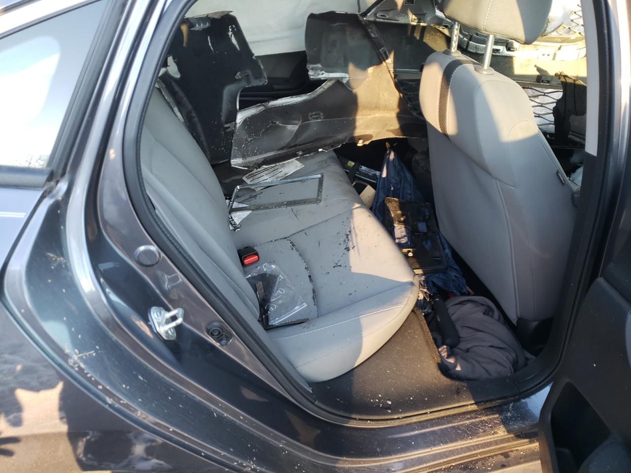 Photo 6 from auction – 2018 HONDA CIVIC LX with VIN 2HGFC2F56JH515017