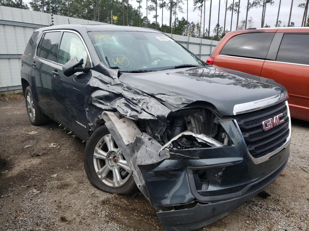 GMC TERRAIN SL 2017 with VIN 2GKALMEK0H6302019 - Photo from auction