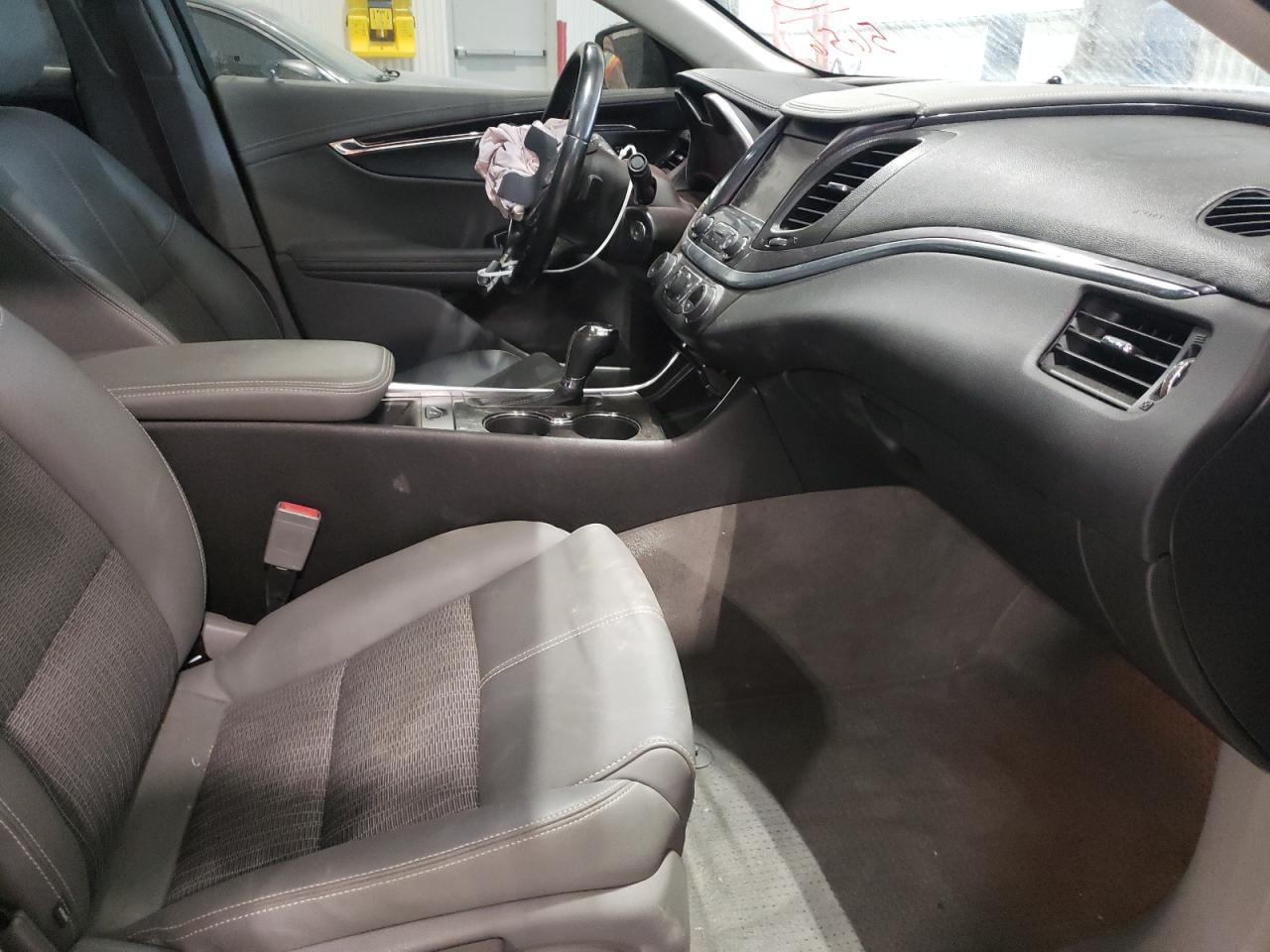 Photo 5 from auction – 2017 CHEVROLET IMPALA LT with VIN 2G1105S38H9155656