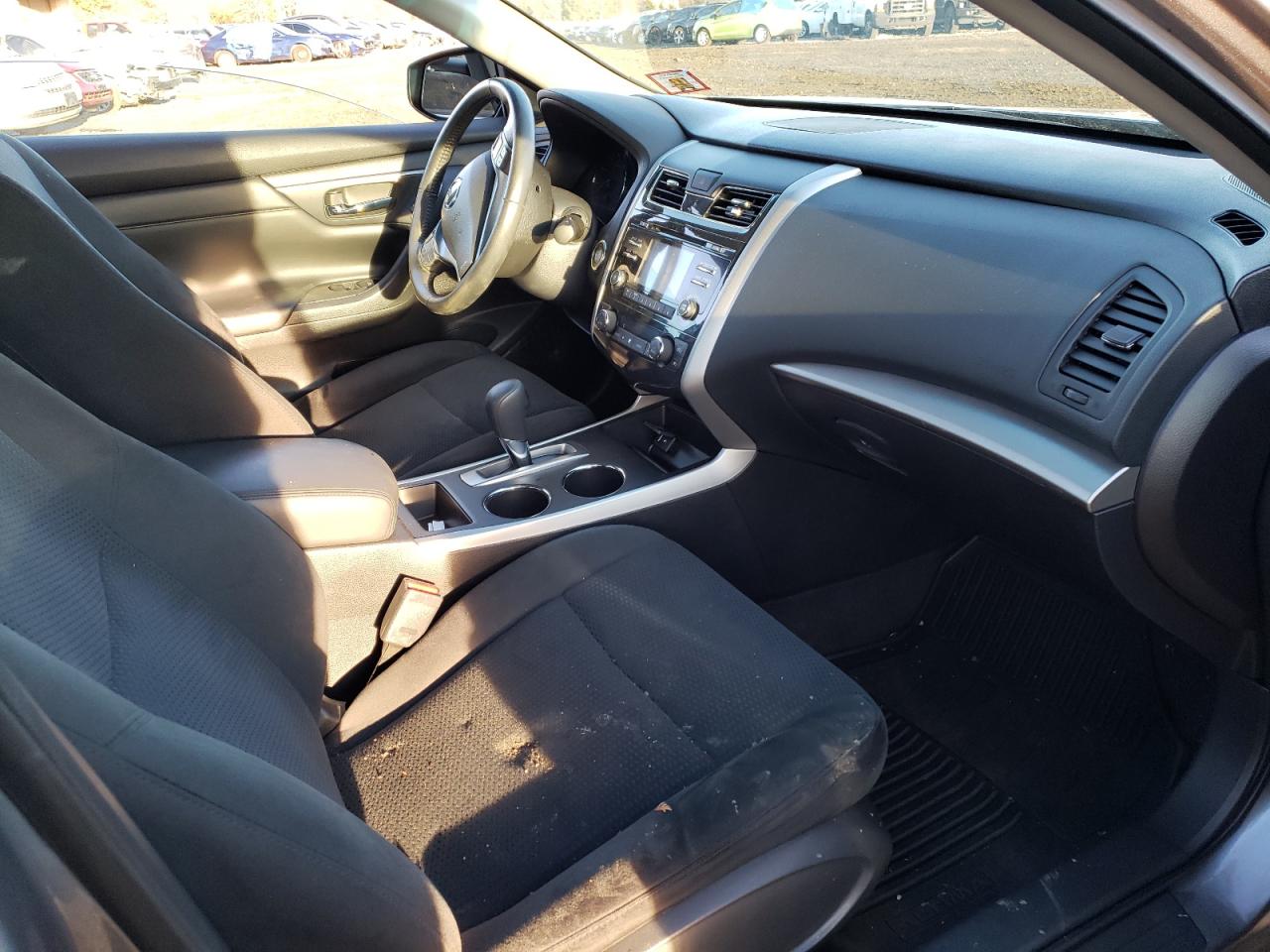 Photo 5 from auction – 2015 NISSAN ALTIMA 2.5 with VIN 1N4AL3AP2FC586190