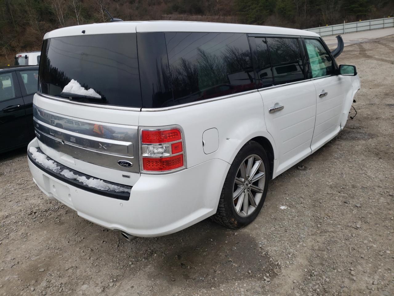 Photo 4 from auction – 2019 FORD FLEX LIMIT with VIN 2FMHK6D82KBA35782