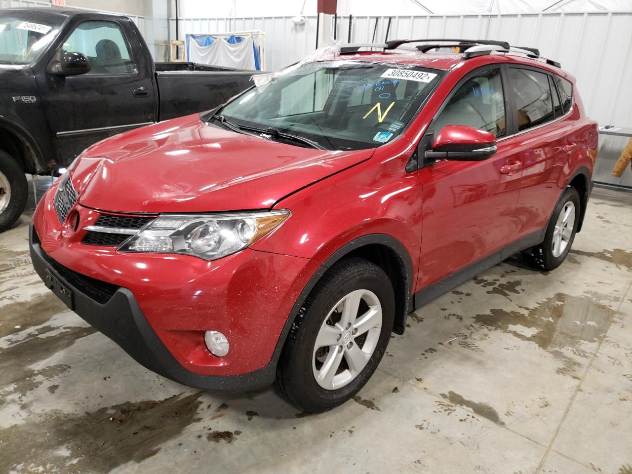 Photo 2 from auction – 2013 TOYOTA RAV4 XLE with VIN 2T3RFREV7DW020780