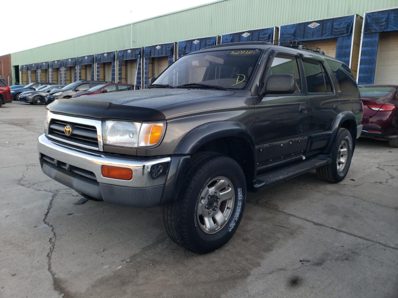 Photo 2 from auction – 1997 TOYOTA 4RUNNER LI with VIN JT3HN87RXV0128457