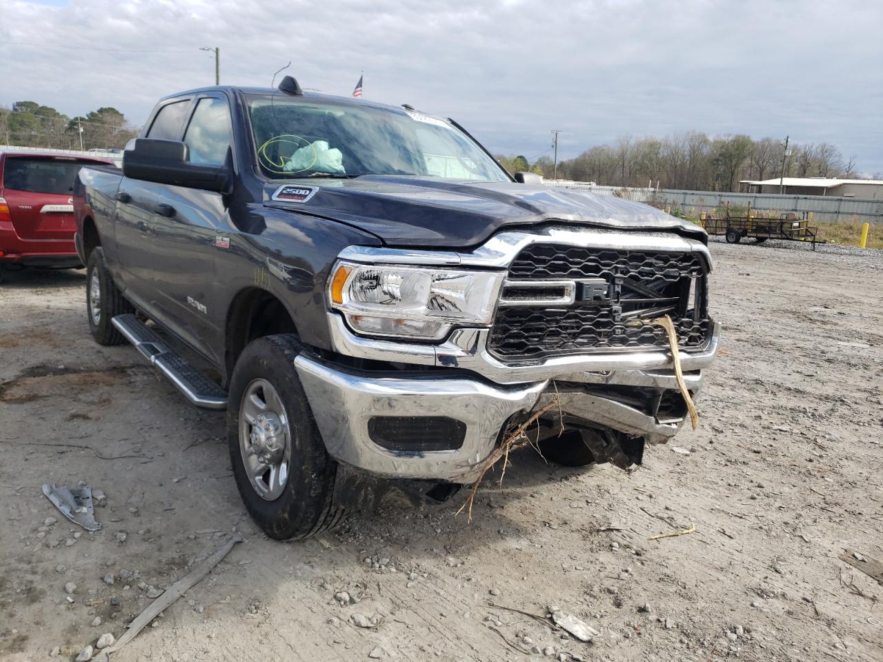 RAM 2500 TRADE 2020 with VIN 3C6UR5CJ7LG283271 - Photo from auction