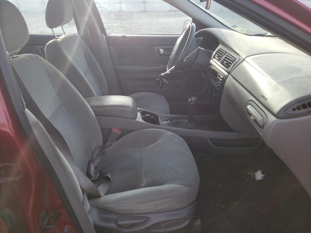 Photo 5 from auction – 2002 FORD TAURUS SES with VIN 1FAFP55SX2A121067