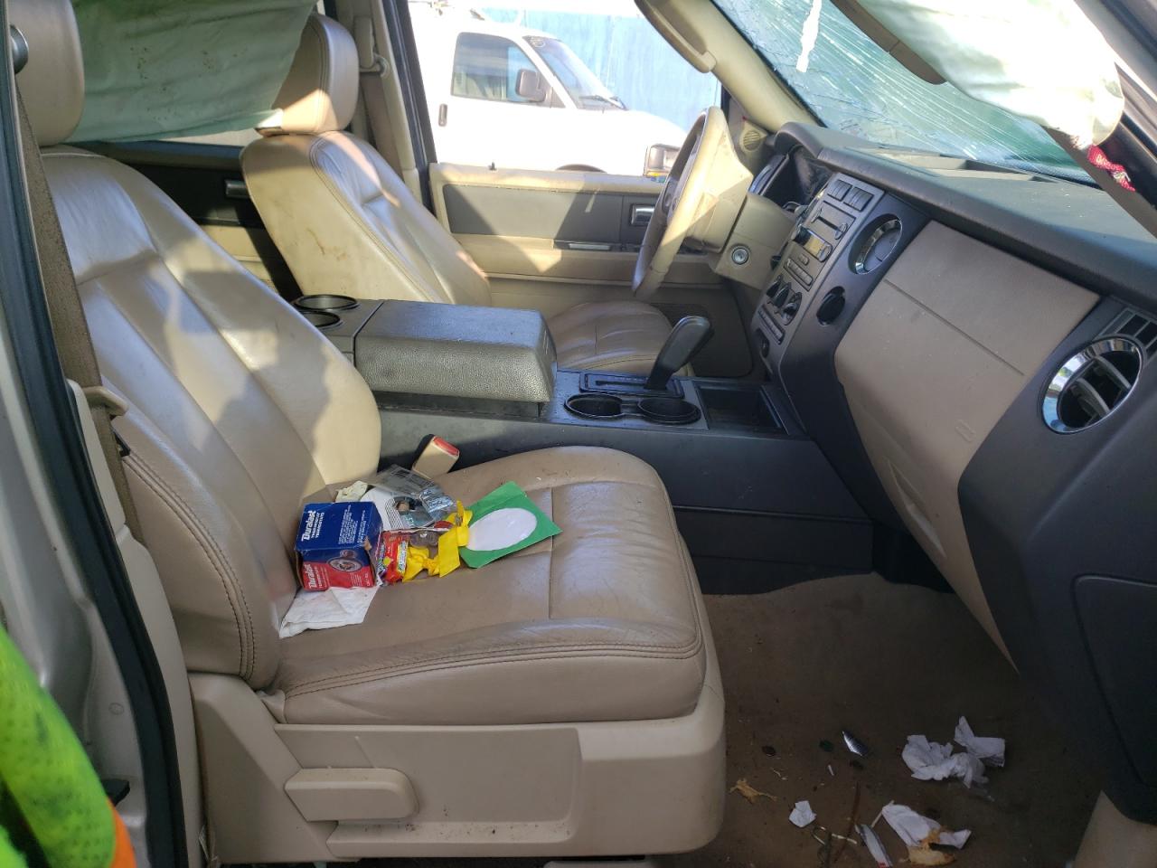 صورة رقم 5 من المزاد - 2008 FORD EXPEDITION مع VIN 1FMFU15588LA05901