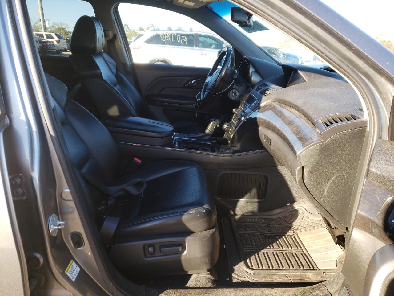 Photo 5 from auction – 2009 ACURA MDX TECHNO with VIN 2HNYD28459H513841