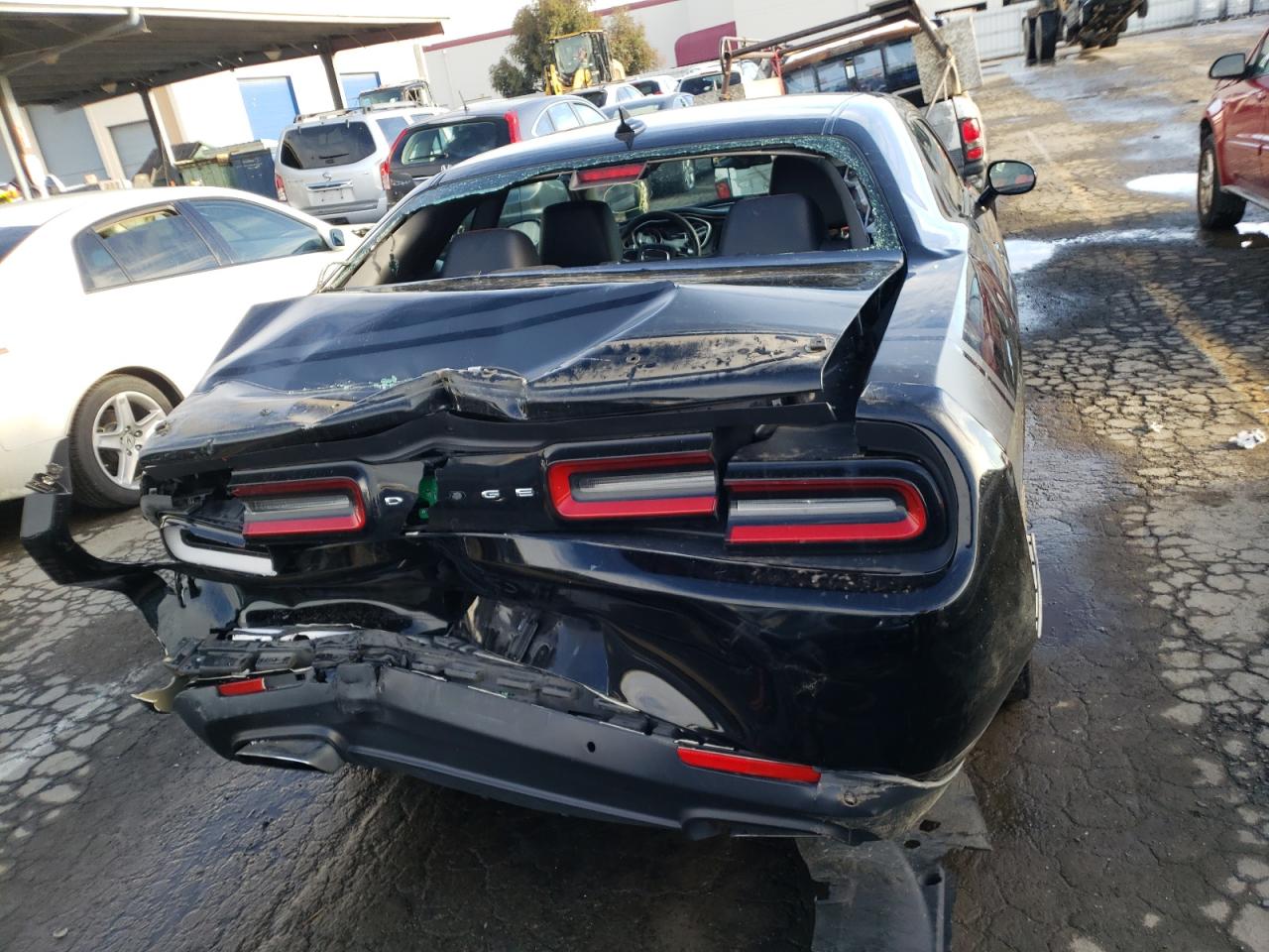 Photo 9 from auction – 2015 DODGE CHALLENGER with VIN 2C3CDZFJXFH787683