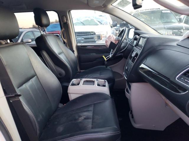 Photo 5 from auction – 2016 CHRYSLER TOWN & COU with VIN 2C4RC1BGXGR289080