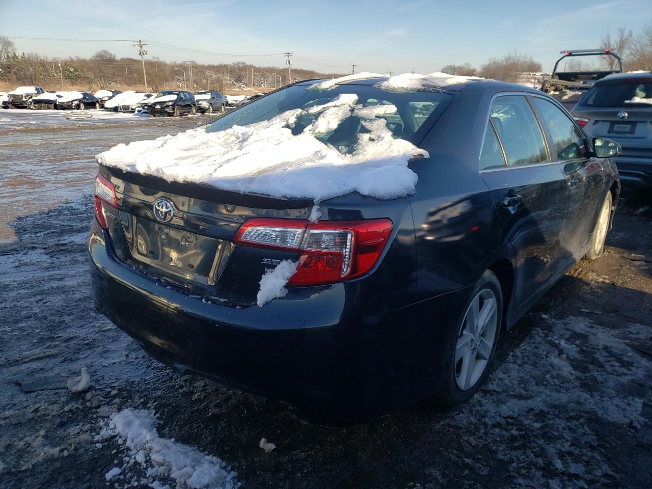 Photo 4 from auction – 2014 TOYOTA CAMRY L with VIN 4T1BF1FK1EU459958
