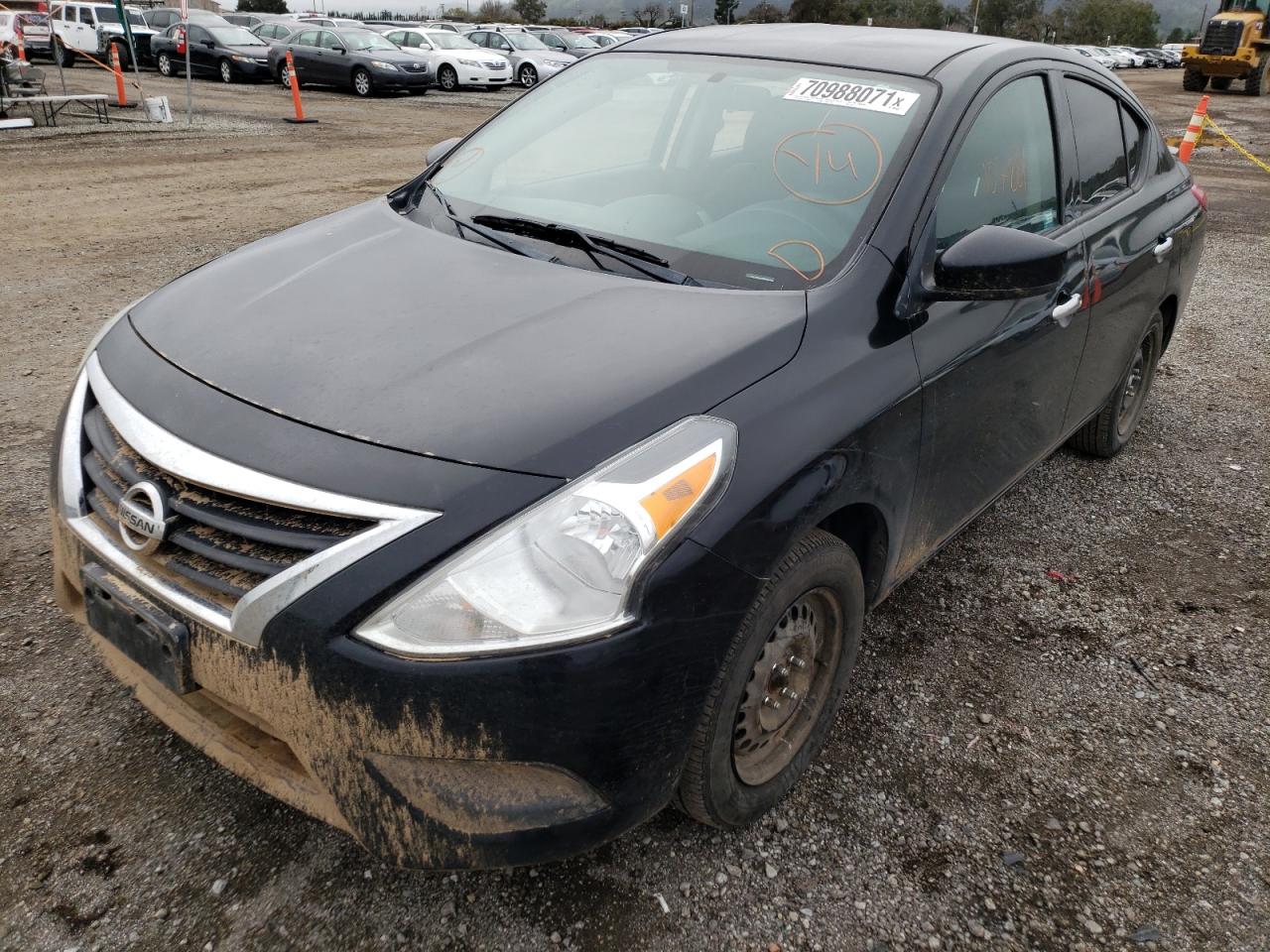 Photo 2 from auction – 2017 NISSAN VERSA S with VIN 3N1CN7AP8HL805104