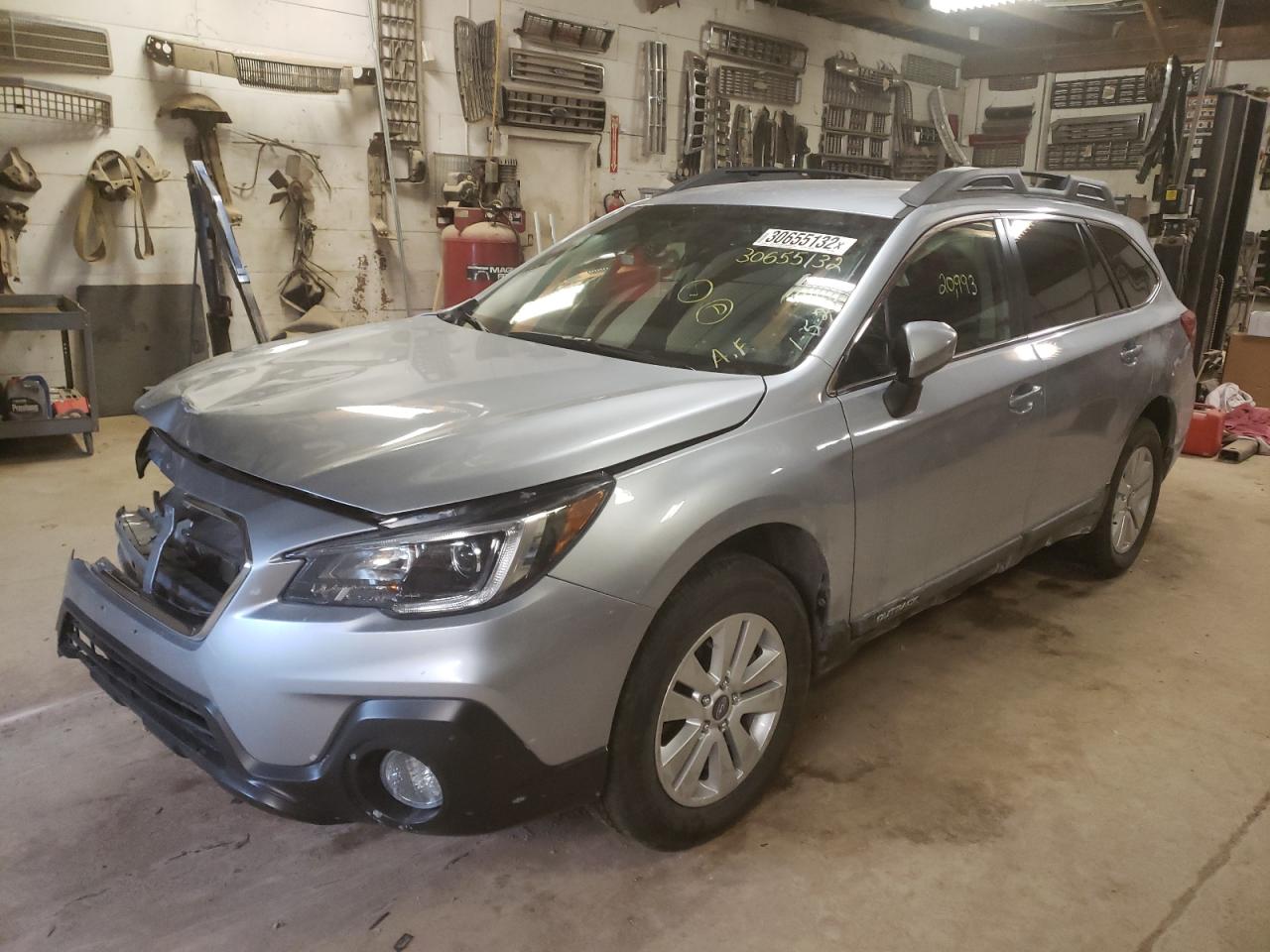 Photo 2 from auction – 2019 SUBARU OUTBACK 2. with VIN 4S4BSAFCXK3278590