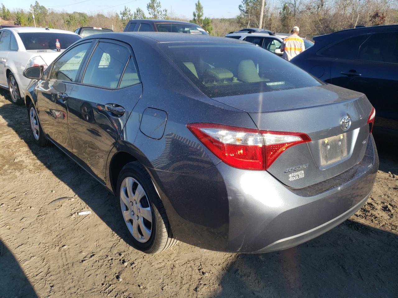 Photo 3 from auction – 2015 TOYOTA COROLLA L with VIN 2T1BURHE3FC481183