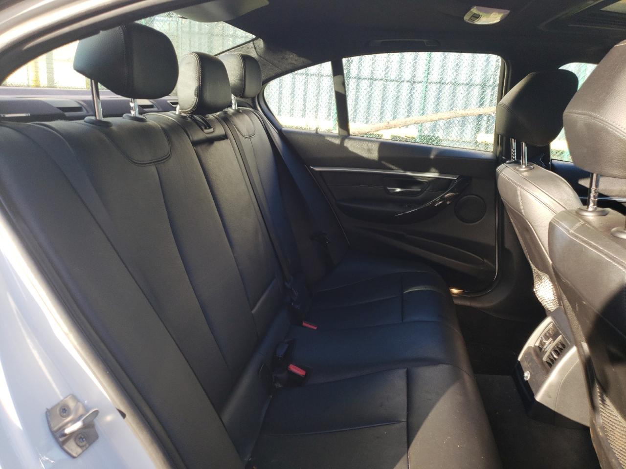 Photo 6 from auction – 2016 BMW 328 I SULE with VIN WBA8E9G58GNT42350