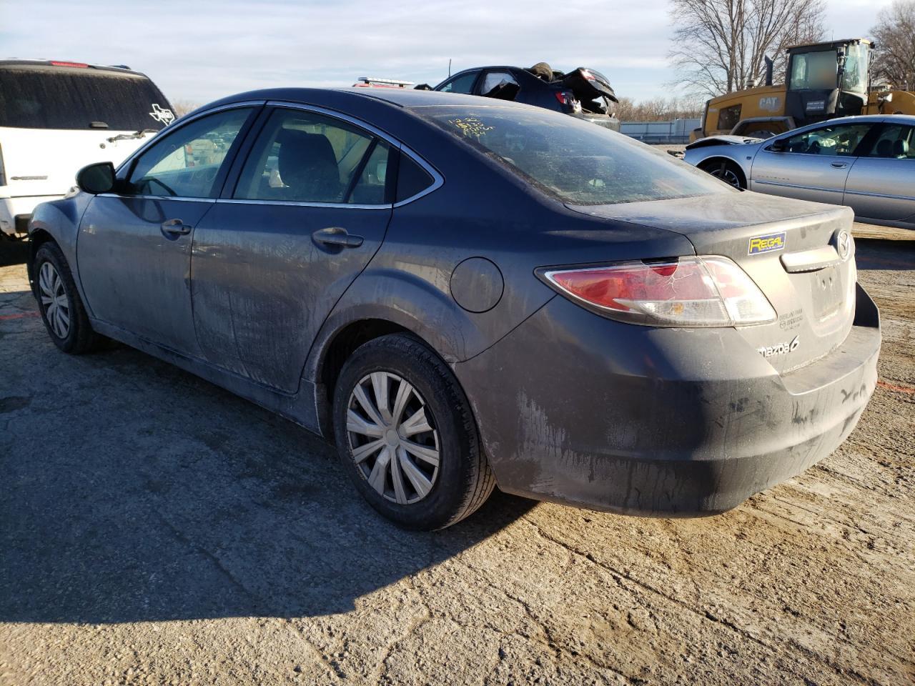 Photo 3 from auction – 2010 MAZDA 6 I with VIN 1YVHZ8BH0A5M55987